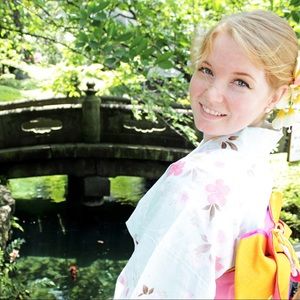 Meet your Posher, Lauren
